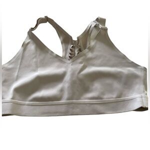 Victoria Sport sport bra in size in size xlg